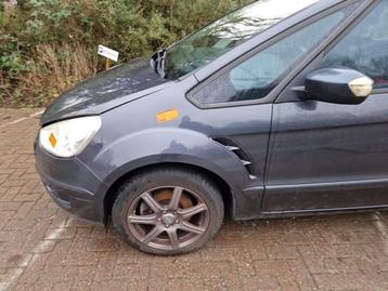 Scherm links-voor van een Ford S-Max beschikbaar voor biedingen