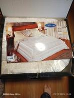 Literies couvres lits de luxe LAURA BLASI, Maison & Meubles, Enlèvement