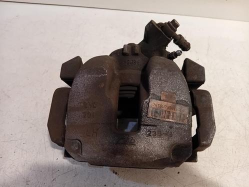 REMKLAUW LINKS VOOR Peugeot 3008 II (M4 / MC / MJ / MR), Auto-onderdelen, Remmen en Aandrijving, Peugeot, Gebruikt