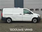 Mercedes-Benz Vito 111 L2 Airco Koelwagen Airco Carrier Euro, Auto's, Voorwielaandrijving, Startonderbreker, Gebruikt, 4 cilinders