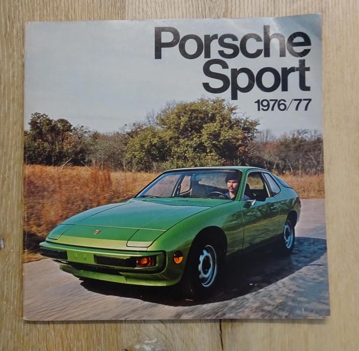 Porsche Sport 1976/77 boek Joe Rusz, Boeken, Auto's | Boeken, Gelezen, Porsche, Ophalen of Verzenden