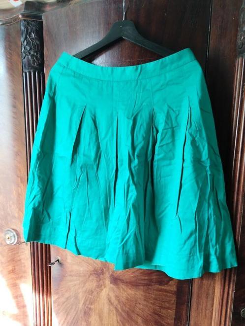 Groene rok maat 40, Kleding | Dames, Rokken, Zo goed als nieuw, Maat 38/40 (M), Groen, Knielengte, Ophalen of Verzenden