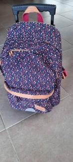 Cartable Tann's fleuri, Bijoux, Sacs & Beauté, Sacs | Cartables, 40 à 50 cm, Autres couleurs, 30 à 40 cm, Enlèvement