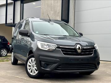 Renault Express Bestelwagen 2022 1.3 Benzine 8241KM 75KW disponible aux enchères