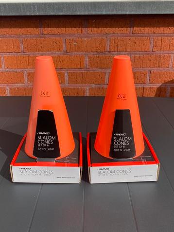 Slalom kegels NIEUW 2x6 stuks beschikbaar voor biedingen