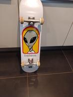 Alien Workshop Believe Compleet Skateboard (8" - Wit), Sport en Fitness, Skateboarden, Ophalen of Verzenden, Zo goed als nieuw