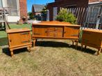 Antiek dressoir en 2 nachtkastjes, Huis en Inrichting, Ophalen