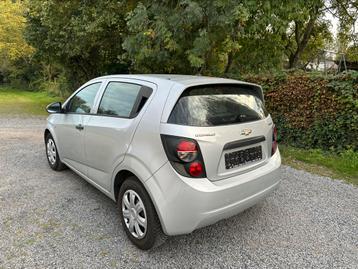 Chevrolet Aveo 1.2 benzine 63 Kw,Bj 2012,Euro 5,* GEKEURD* beschikbaar voor biedingen