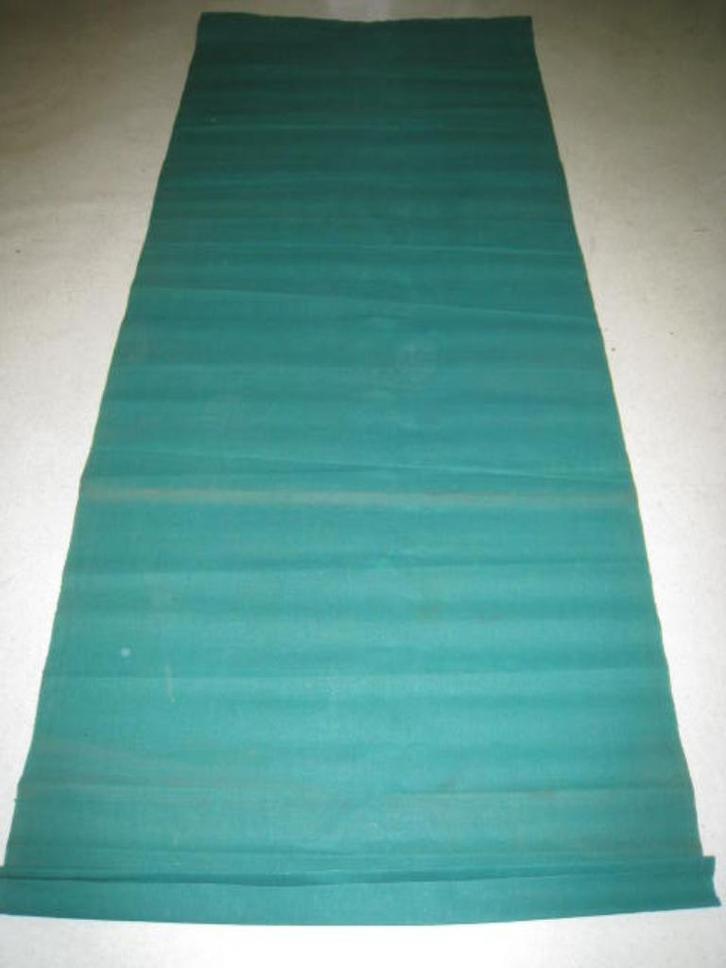 Stuk groene dikke stof, zeildoek : L 255cm x B 101 cm., Doe-het-zelf en Bouw, Zeil en Folie, Ophalen