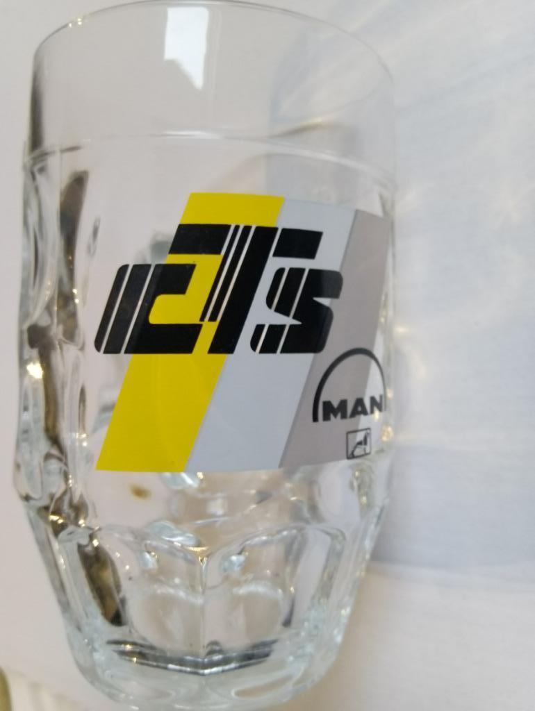 Chope à bière CTS MAN - verre avec anse, Collections, Verres & Petits Verres, Comme neuf, Autres types, Enlèvement ou Envoi