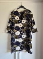 Kleedje essentiel antwerp xs, Kleding | Dames, Jurken, Ophalen of Verzenden, Essentiel Antwerp, Maat 34 (XS) of kleiner, Gedragen