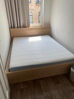 Ikea bedframe, Huis en Inrichting, Slaapkamer | Bedden, Ophalen, Tweepersoons, Zo goed als nieuw, 180 cm