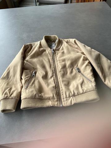 Kinderjas beige 2-3 jaar beschikbaar voor biedingen