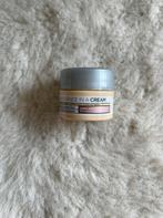 Confidence in a cream 7ml nieuw, Ophalen of Verzenden, Nieuw, Gehele gezicht, Verzorging