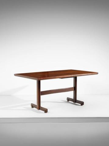 Tafel vintage design - Braziliaans design, Rozenhout beschikbaar voor biedingen