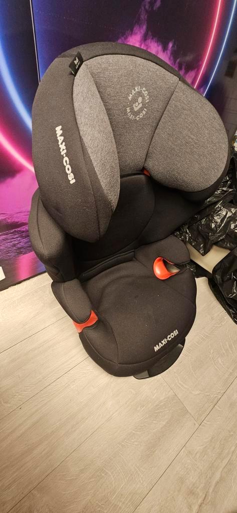 Maxi-Cosi Rodi Air Protect Authentic Black, Kinderen en Baby's, Autostoeltjes, Zo goed als nieuw, Maxi-Cosi, Autogordel, Verstelbare rugleuning