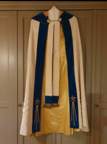 Chasuble + étole, Enlèvement