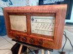 Ancienne radio qui fonctionne toujours parfaitement., TV, Hi-fi & Vidéo, Utilisé, Enlèvement ou Envoi, Radio