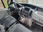 opel vivaro  2.0 tdci  euro5 automatic, Auto's, Stof, 4 cilinders, 2500 kg, Zwart