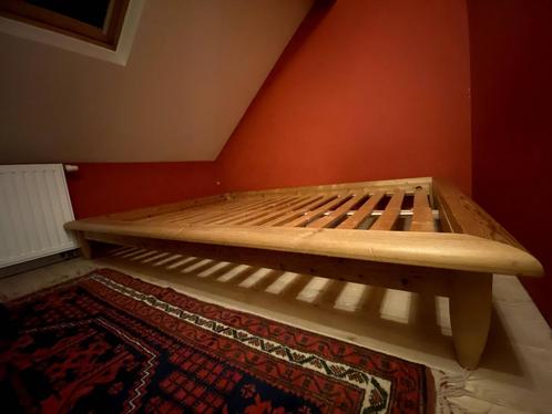 Houten ikea bed, Huis en Inrichting, Slaapkamer | Bedden, Gebruikt, Tweepersoons, 160 cm, 220 cm, Hout, Bruin, Ophalen