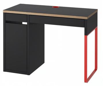 3 MICKE-bureaus, antraciet/rood, 105x50 cm beschikbaar voor biedingen