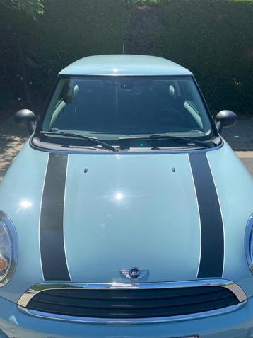 Mini in mooie goede staat, weinig km, benzine euro6 beschikbaar voor biedingen