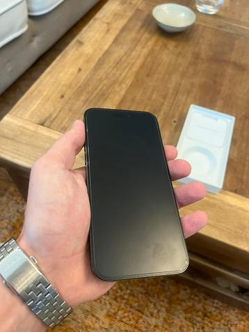 iPhone 14 Pro Max 128GB – Altijd met screenprotector beschikbaar voor biedingen