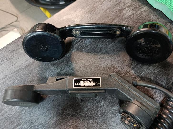 Micro armée+micro de table, Télécoms, Émetteurs & Récepteurs, Enlèvement ou Envoi