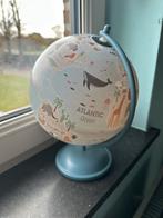 Kinderwereldbol met dierenillustraties, Huis en Inrichting, Woonaccessoires | Wereldbollen, Ophalen, Zo goed als nieuw