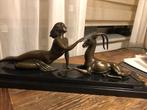 bronzen schouw beeld vrouw amazone met antilope, Antiek en Kunst, Ophalen of Verzenden