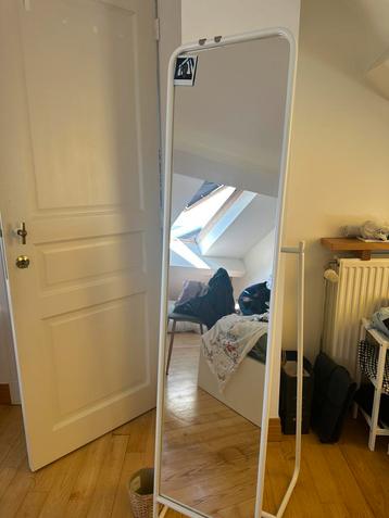 Mirroire knapper ikea, Enlèvement, Comme neuf