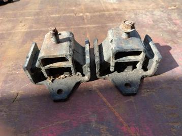 Nissan patrol motor steun ,boitesteun beschikbaar voor biedingen