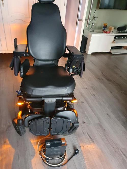 Elektrische rolstoel KARMA MET NIEUWE BATTERIJEN, Diversen, Rolstoelen, Zo goed als nieuw, Elektrische rolstoel, Ophalen