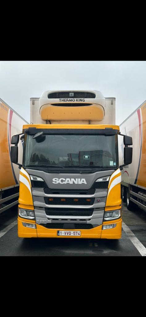 twee Scania G 370 B6x2 koelwagens, Auto's, Vrachtwagens, Particulier, ABS, Airconditioning, Centrale vergrendeling, Climate control