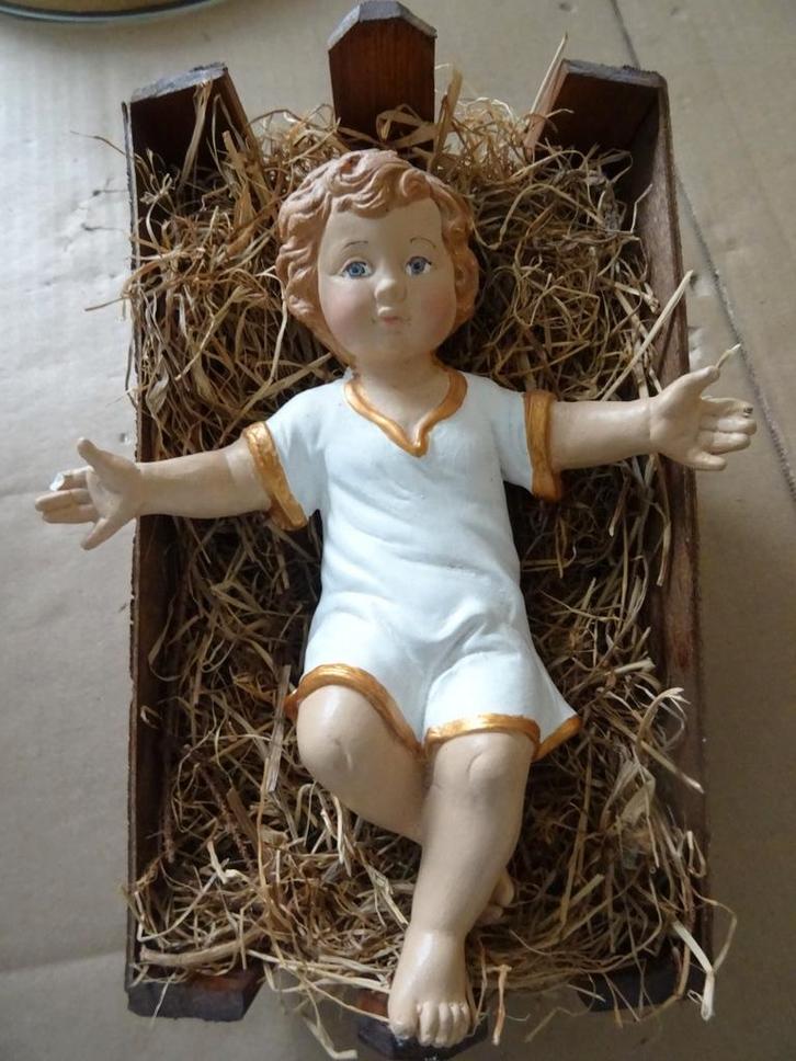 Antiek kindje Jezus in kribbe grote antieke kribbe met Jezus, Diversen, Kerst, Gebruikt, Ophalen of Verzenden