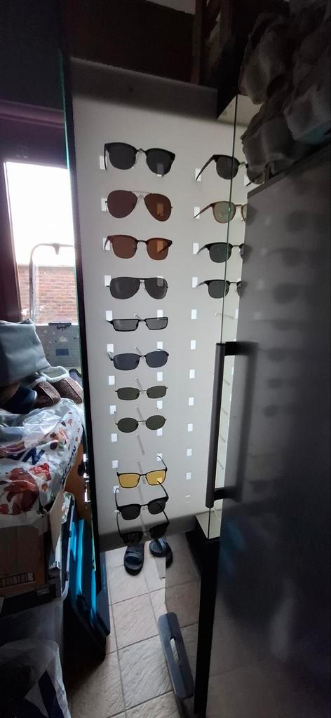 Dolce & Gabana brillenkast, Antiek en Kunst, Antiek | Meubels | Kasten, Ophalen of Verzenden