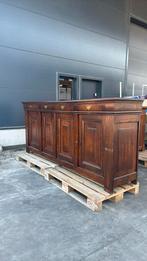 Antieke eiken kast, Ophalen