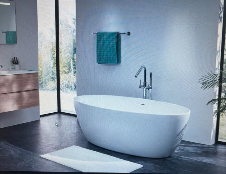 NIEUW Vrijsstaand bad en kraan, Huis en Inrichting, Badkamer | Complete badkamers, Nieuw, Ophalen