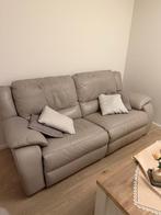 2 Leren Zetels – 1 Elektrisch + 1 Vast Model, Huis en Inrichting, Zetels | Zetels, Ophalen, Overige maten, Leer, Zo goed als nieuw