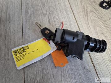 Fiat Punto (188) 1999 - 2010 contactslot met sleutel €30 beschikbaar voor biedingen