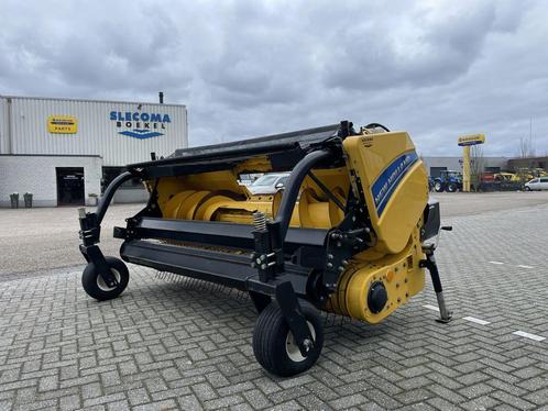 New Holland 300FP PICK UP, Articles professionnels, Agriculture | Outils, Cultures, Moissonneuse