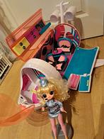 LOL 3 in 1 - vliegtuig/dj booth/auto en flight attendant pop, Ophalen of Verzenden
