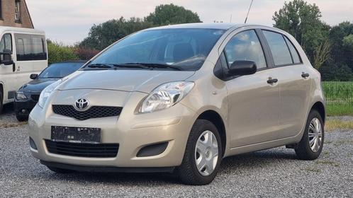 Toyota Yaris 1.0 Benz - 80 000 km - 2010, Autos, Toyota, Entreprise, Achat, Yaris, Essence, Boîte manuelle, Entretenue par le concessionnaire