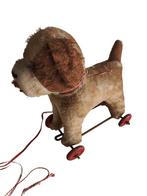 Trekhond op wieltjes, Kinderen en Baby's, Speelgoed | Houten speelgoed, Keukies Shop, Ophalen of Verzenden, Keukies Shop, Duw- of Trekspeelgoed