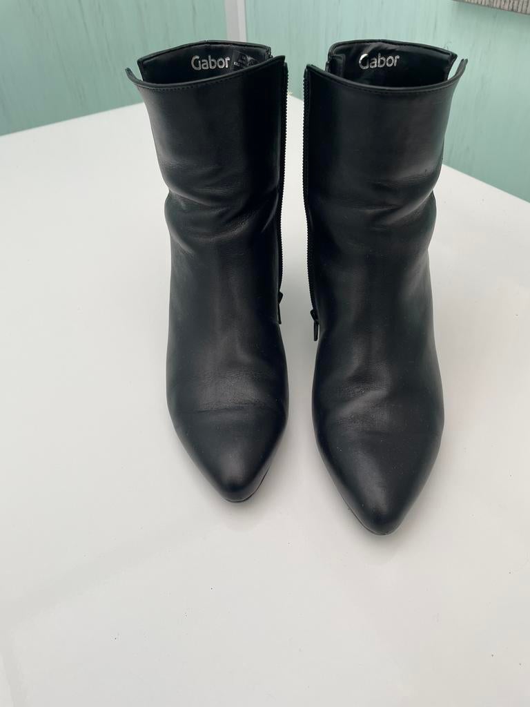Superbes bottes pour femmes en cuir noir t 38 Gabor, Enlèvement