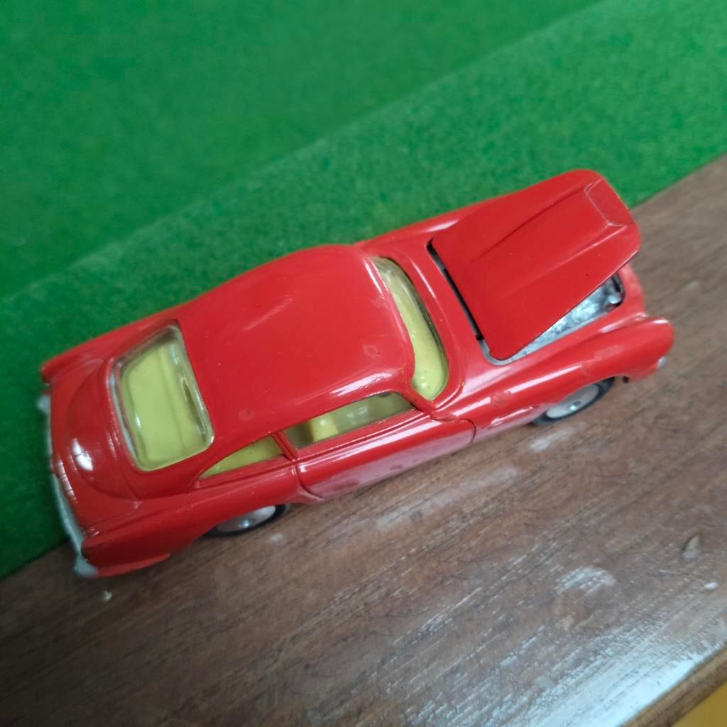 Corgi Aston Martin DB4 ref 218, Hobby en Vrije tijd, Modelauto's | 1:43, Verzenden, Corgi