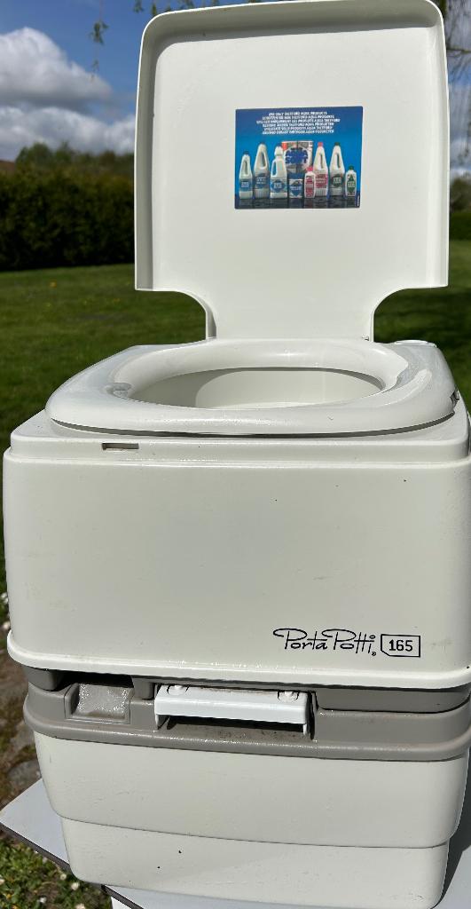 Draagbaar toilet camping porta potti 165, Caravans en Kamperen, Kampeeraccessoires, Ophalen, Zo goed als nieuw