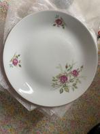 7 assiettes à dîner et 1 petit plat M Z Czechoslovakia, Antiek en Kunst, Ophalen of Verzenden