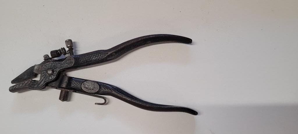 Antieke zaagzettang Nike Eskilstuna, Antiquités & Art, Antiquités | Outils & Instruments, Enlèvement ou Envoi