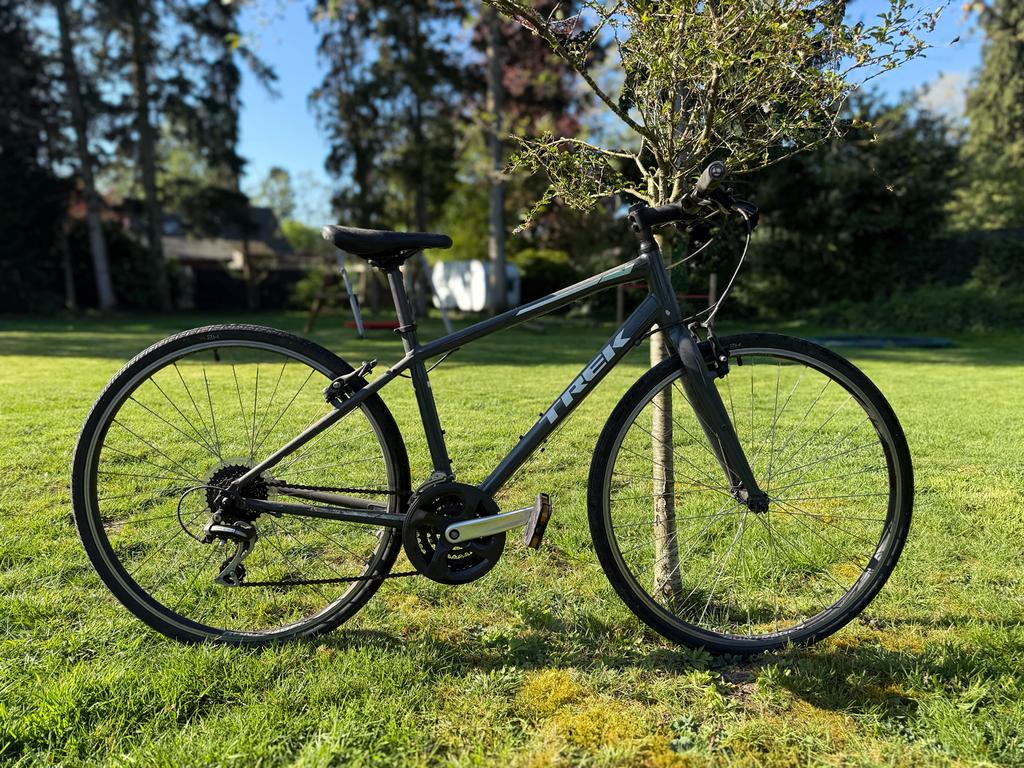 Trek hybride fiets (Shimano Acera versnellingen), maat M, Fietsen en Brommers, Ophalen, Gebruikt
